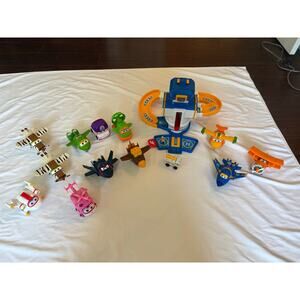 Huge Super Wings Transforming Toys Lot 11 Bots & Jett's Takeoff Tower Playset